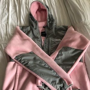 Women’s north face Denali hooded